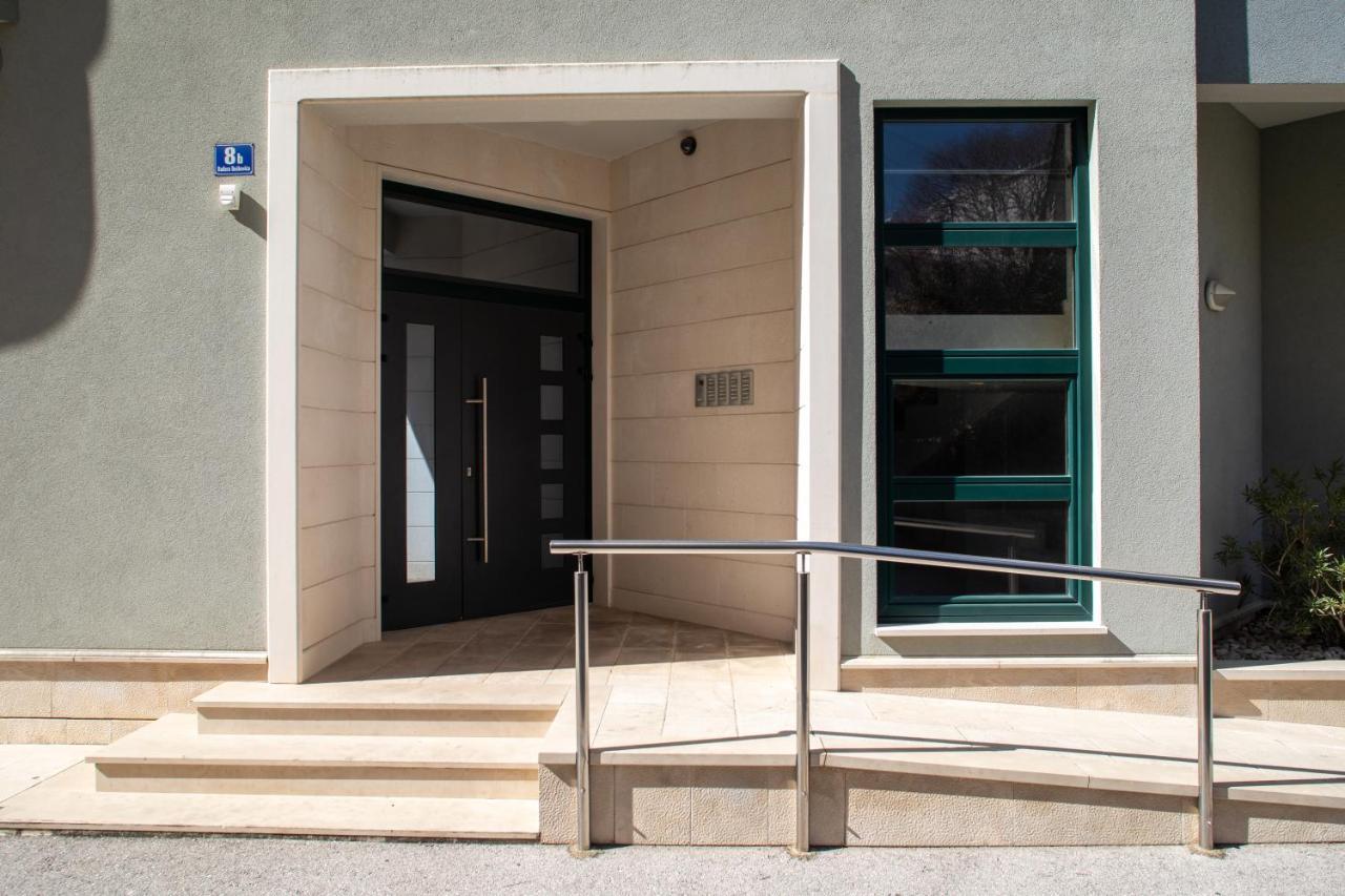 Luxury Green Beach Apartment Makarska Exterior foto